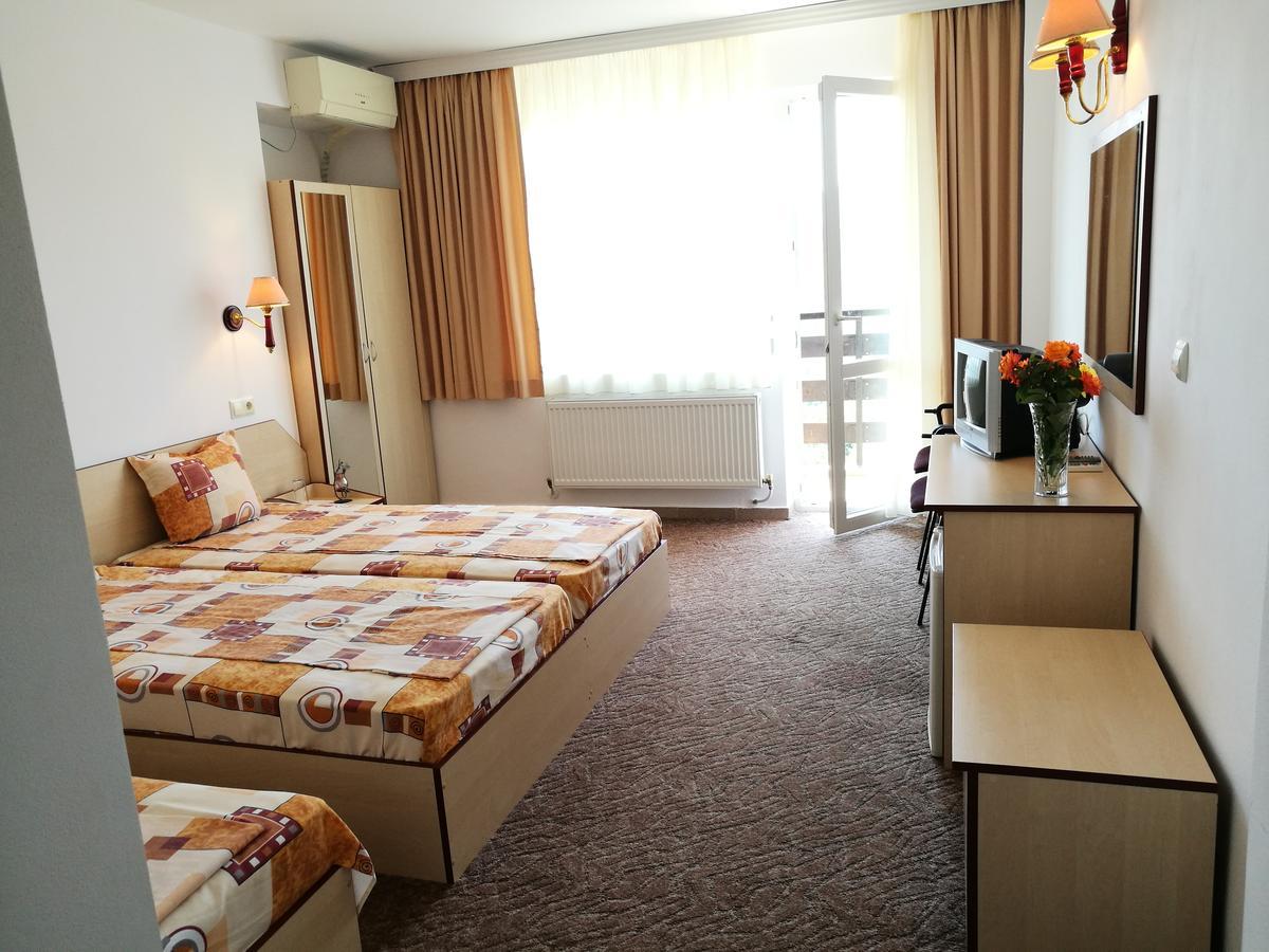 Family Hotel Lipite Tipchenitsa Eksteriør bilde